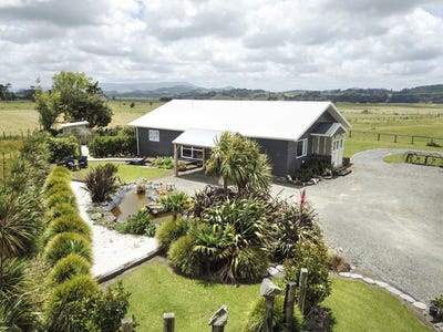 /international/nz/20b-scottys-camp-road-dargaville-kaipara-380066078233/