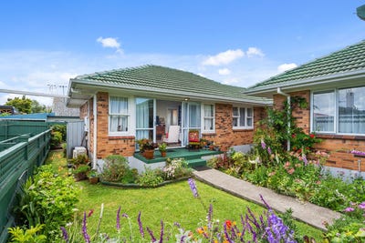 /international/nz/53-kings-road-panmure-auckland-city-380066092591/