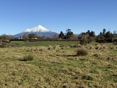 /international/nz/stratford-taranaki-380066169966/