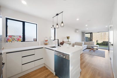 /international/nz/3-10-ayr-road-pakuranga-heights-manukau-city-380066090431/