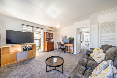 /international/nz/100-martin-street-wallaceville-upper-hutt-city-380066090624/