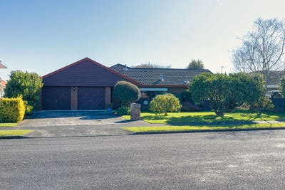 /international/nz/8-easton-way-levin-horowhenua-380066177039/
