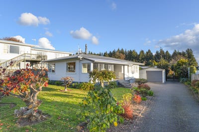 /international/nz/14a-lynbert-road-lynmore-rotorua-380066094144/