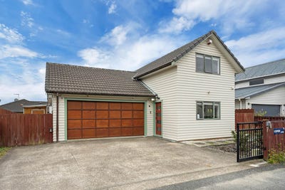 /international/nz/7-paloma-court-hillpark-manukau-city-380066085186/