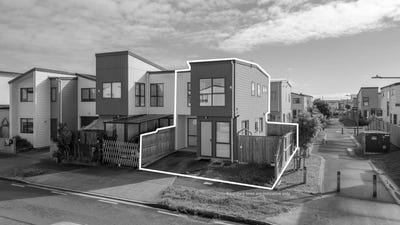 /international/nz/86-bellbird-street-papakura-auckland-380066178818/