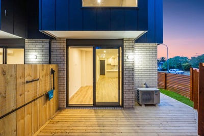 /international/nz/38-cascades-road-pakuranga-heights-auckland-380066167972/