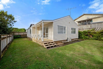 /international/nz/rimu-street-strandon-taranaki-380066111601/