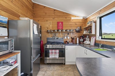 /international/nz/264-bee-bush-road-dargaville-kaipara-380066169504/