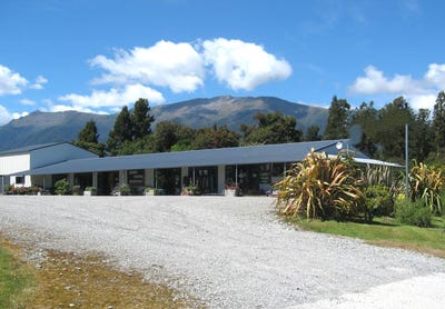 /international/nz/7-tahutahi-road-haast-westland-380066128621/
