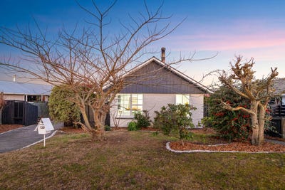 /international/nz/130-mcgregors-road-bromley-christchurch-city-380066091330/