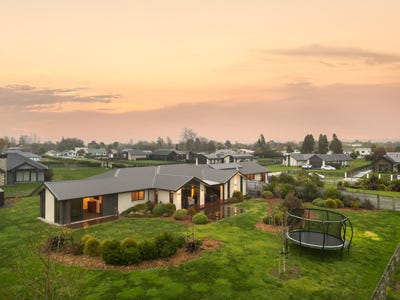 /international/nz/14-captain-stone-road-te-kowhai-waikato-380066079693/