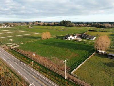 /international/nz/kelvin-grove-palmerston-north-city-380066091975/