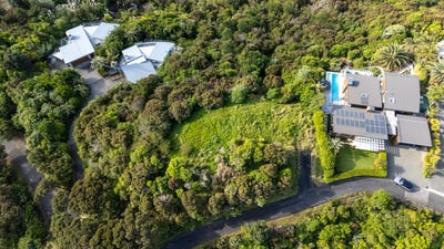 /international/nz/41-russell-heights-russell-far-north-380066102101/
