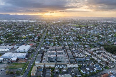 /international/nz/3-rauemi-way-te-atatu-south-waitakere-city-380066122766/