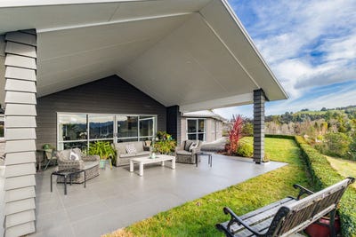/international/nz/29-golf-road-taumarunui-ruapehu-380066182944/