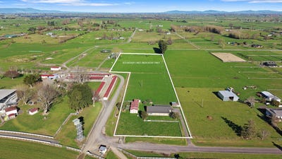 /international/nz/52-racecourse-road-te-aroha-matamata-piako-380066106379/