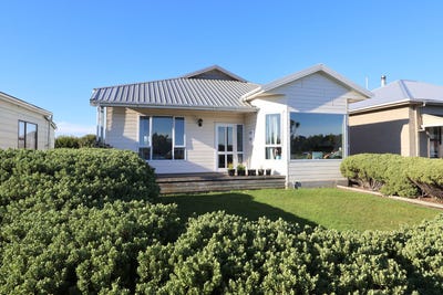 /international/nz/466-elles-road-kingswell-invercargill-city-380066179144/