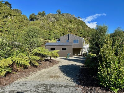 /international/nz/4-horncastle-crescent-karamea-buller-380066118225/