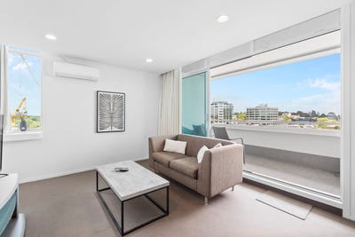 /international/nz/hamilton-central-hamilton-city-380066091589/