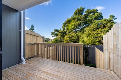 /international/nz/265-kuaha-road-massey-waitakere-city-380066161866/