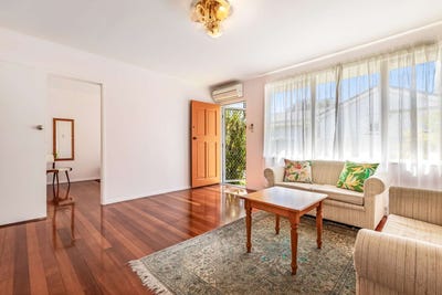 /international/nz/11-preston-avenue-mount-albert-auckland-city-380066095834/