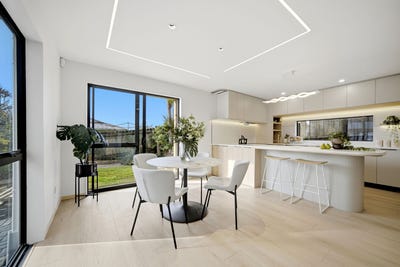 /international/nz/10-tusac-place-totara-vale-north-shore-city-380066178804/