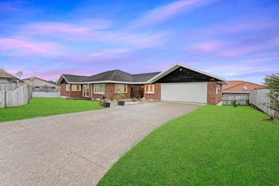 /international/nz/45-oakridge-way-northpark-manukau-city-380066080089/
