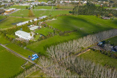 /international/nz/206-fred-taylor-drive-whenuapai-waitakere-city-380066103239/