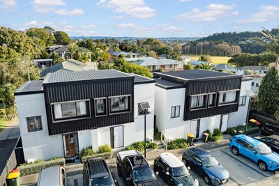 /international/nz/glenfield-north-shore-city-380066168716/