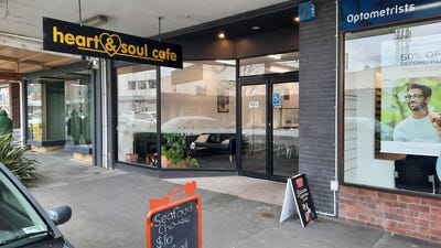 /international/nz/52-clyde-street-balclutha-clutha-380066128847/