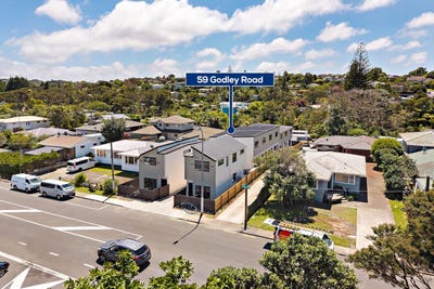 /international/nz/59-godley-road-green-bay-waitakere-city-380066080123/
