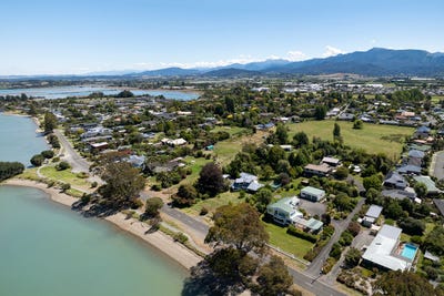 /international/nz/35-motueka-quay-motueka-tasman-380066112767/