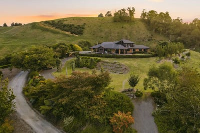 /international/nz/1500-state-highway-3-te-kuiti-waitomo-380066095355/