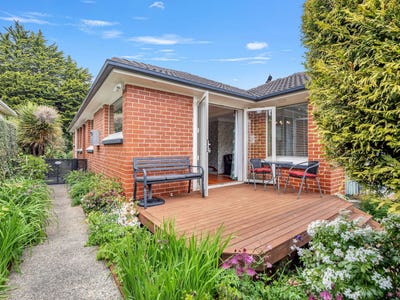 /international/nz/17-northfield-avenue-opoho-dunedin-city-380066098615/