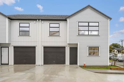/international/nz/point-chevalier-auckland-city-380066077006/