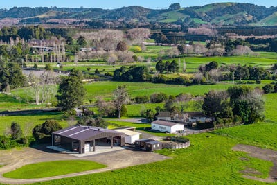 /international/nz/1-tourist-road-clevedon-manukau-city-380066167137/