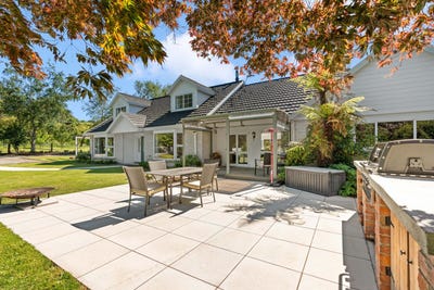 /international/nz/upper-plain-road-upper-plain-masterton-380066114244/