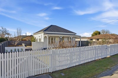 /international/nz/9-third-street-belfast-christchurch-city-380066183127/