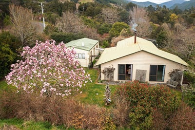 /international/nz/420-wakamarina-road-havelock-marlborough-380066116764/