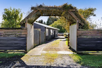 /international/nz/9-standish-street-midhirst-stratford-380066101987/