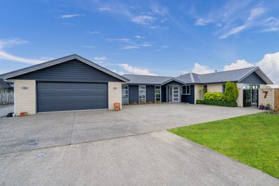 /international/nz/7-somerset-lane-rosedale-north-shore-city-380066115952/