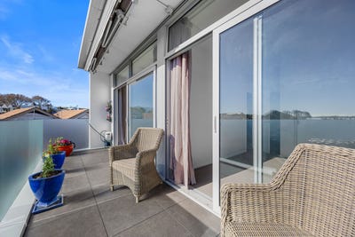 /international/nz/102-pakuranga-road-pakuranga-manukau-city-380066106125/