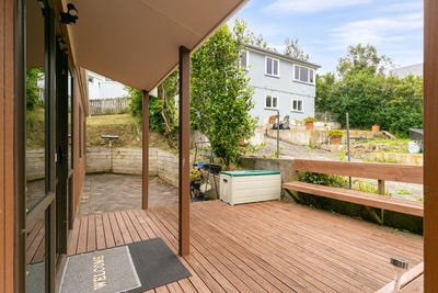 /international/nz/newlands-wellington-city-380066108777/