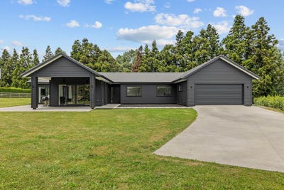 /international/nz/ingram-road-ramarama-waikato-380066080174/
