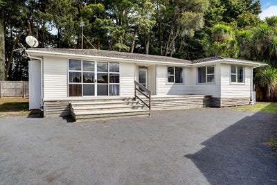 /international/nz/anzac-avenue-morrinsville-matamata-piako-380066107237/