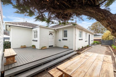 /international/nz/10-merton-street-trentham-upper-hutt-city-380066177104/