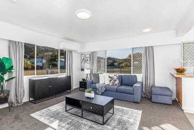 /international/nz/2-matthews-road-wainuiomata-lower-hutt-city-380066122911/
