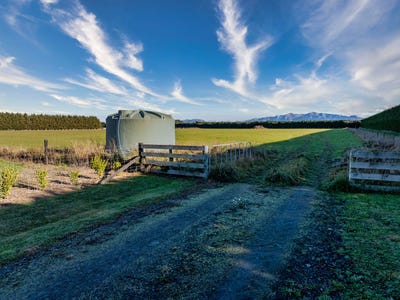 /international/nz/burnt-hill-road-oxford-waimakariri-380066095698/