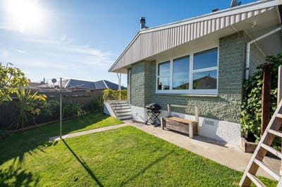 /international/nz/queen-street-richmond-tasman-380066117391/