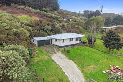 /international/nz/303-cogswell-road-raglan-waikato-380066177456/